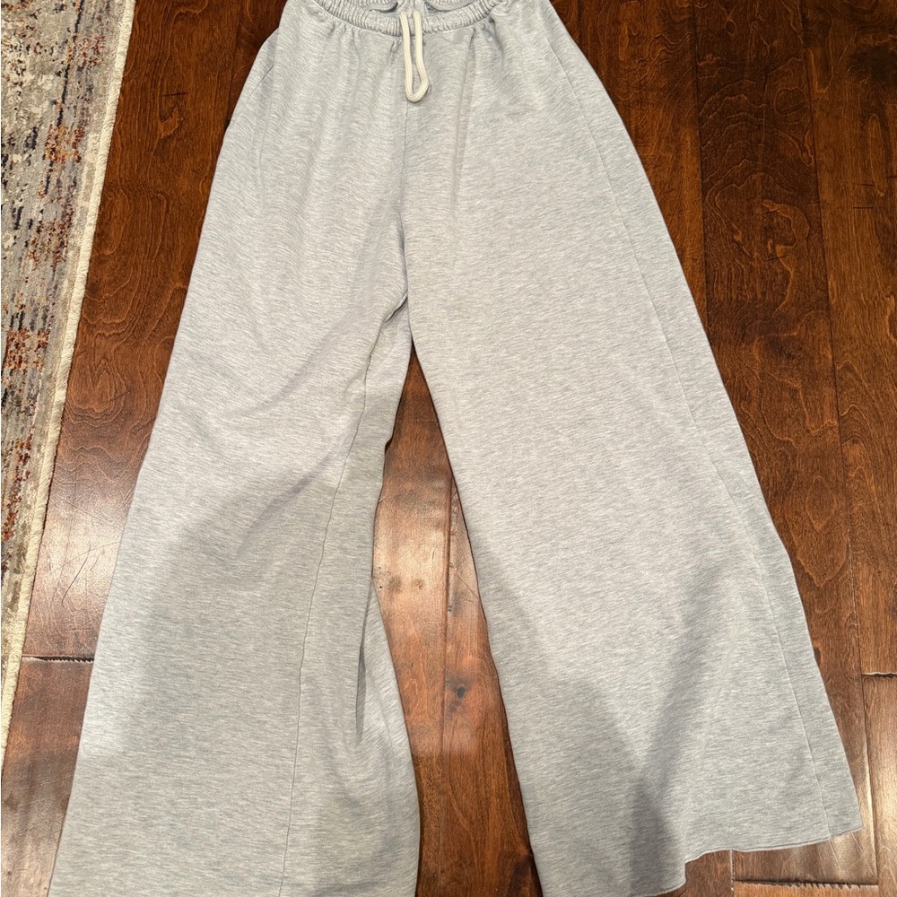 Women's Gray Straight Leg Pants